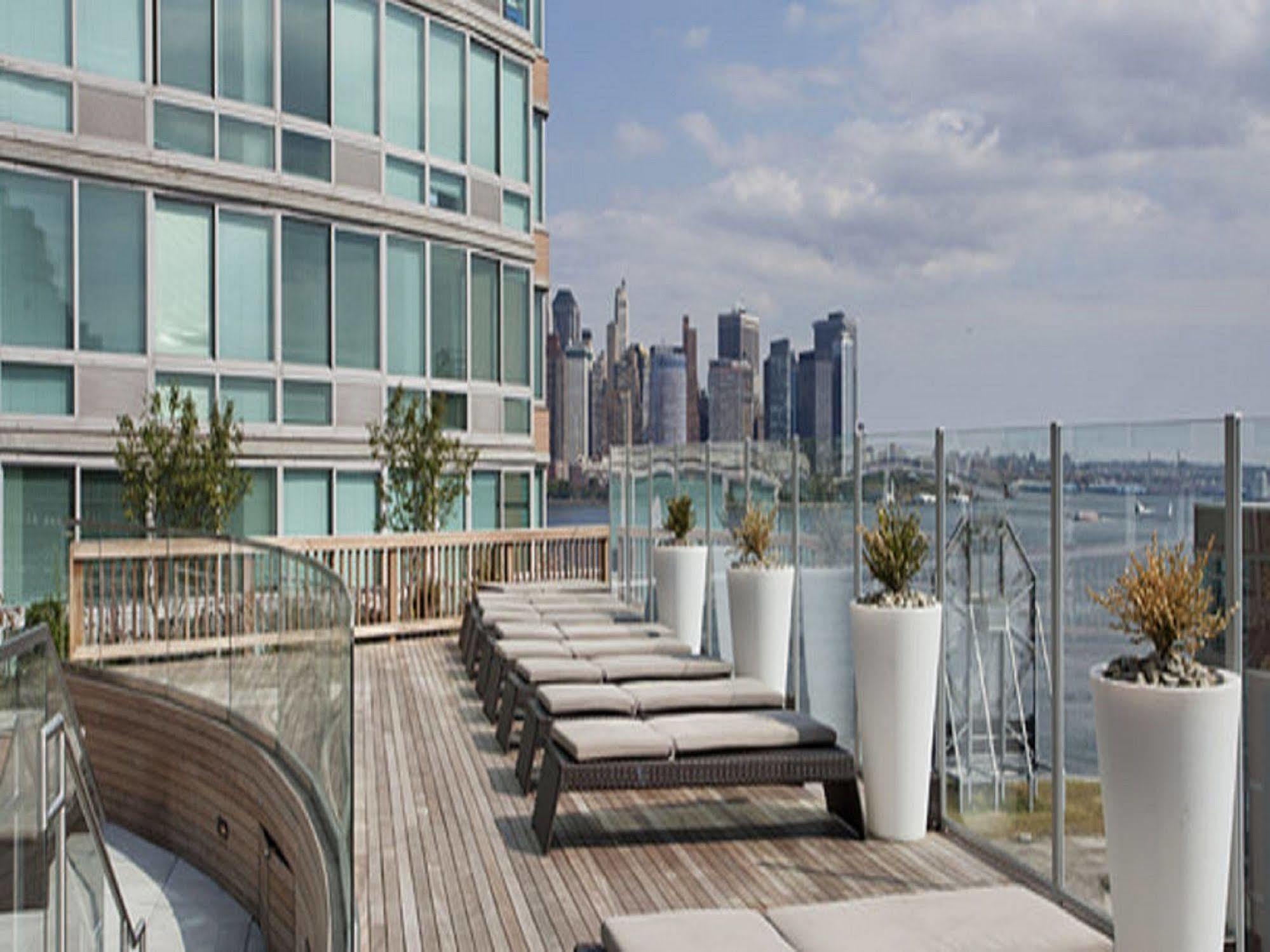 Global Luxury Suites At Exchange 泽西 外观 照片